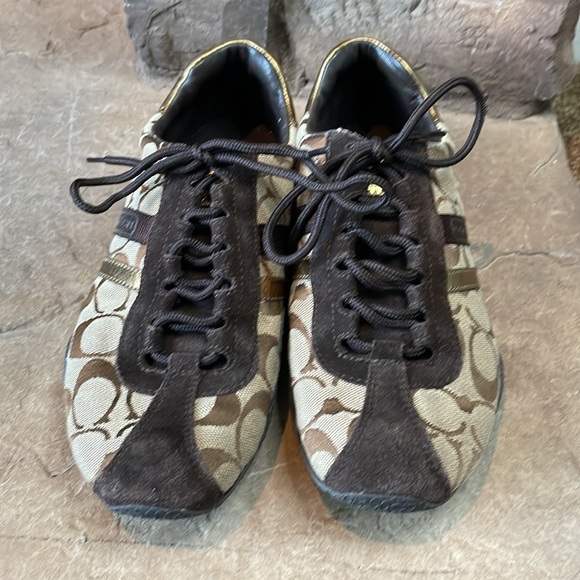 Coach Katelyn’s💥 - Picture 2 of 6